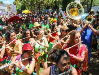 Saiba como brincar o carnaval de forma sustentável