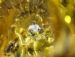 Escola campeã do carnaval do Rio será conhecida hoje