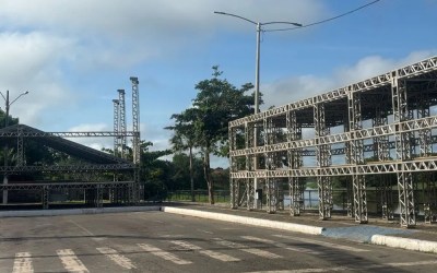 Estrutura para o carnaval de Barras está sendo montada