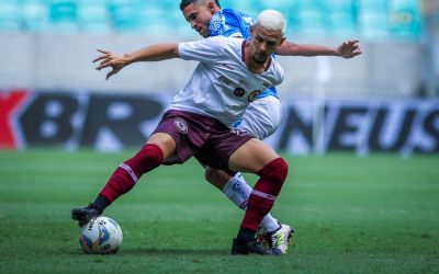 Jacuipense supera Bahia e fica perto da final do Baiano